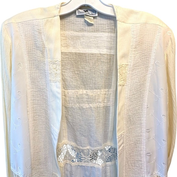 🔥 HOST PICK 🔥 Vintage Cream Lace Jacket Maxi Skirt Set M - Picture 4 of 12